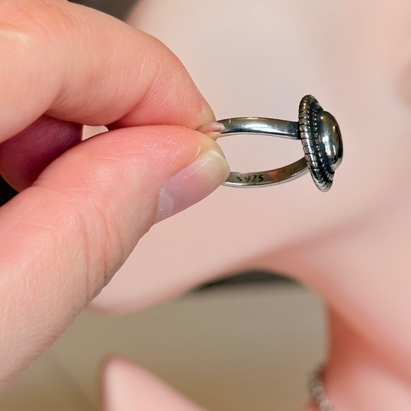 S925 Silver Statement Ring - Picture 7 of 11